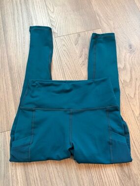 Fabletics PowerHold High-Waisted Pocket Leggings Teal Blue Green Size Small